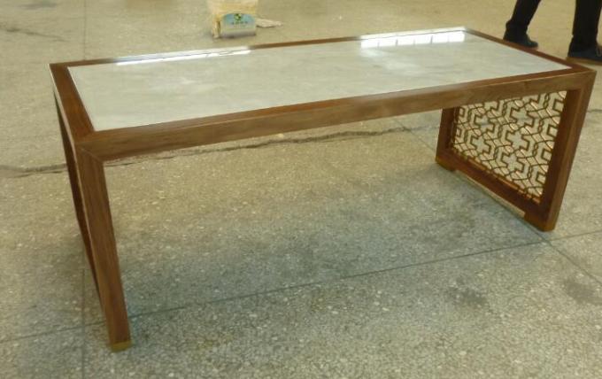 El lado contemporáneo sólido del marco de madera del abedul presenta para la pequeña sala de estar 1
