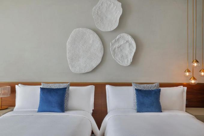 Madera atractiva moderna de lujo modificada para requisitos particulares del conjunto de dormitorio del hotel 0
