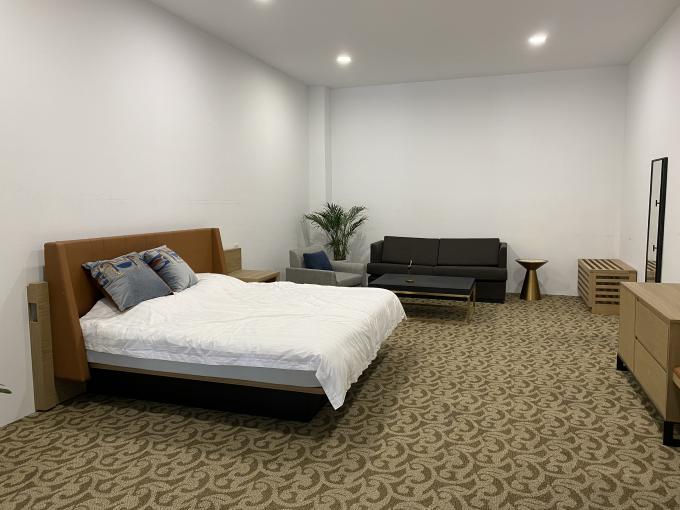 Los sistemas modificados para requisitos particulares de los muebles del hotel incluyen la tabla Sofa Modern del cabecero de la plataforma 1