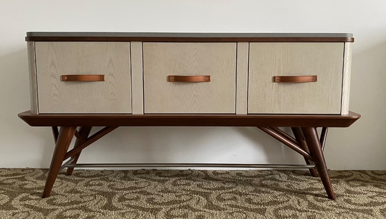 comprar Marco de madera sólido y libre moderno del gabinete de cuarto de baño de las piernas y del top de la piedra Fabricación en línea