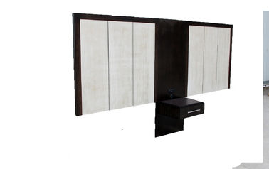 Un buen precio. Cabeceros de madera del estilo del hotel del marco, vida tapizada blanca del tiempo largo del cabecero en línea