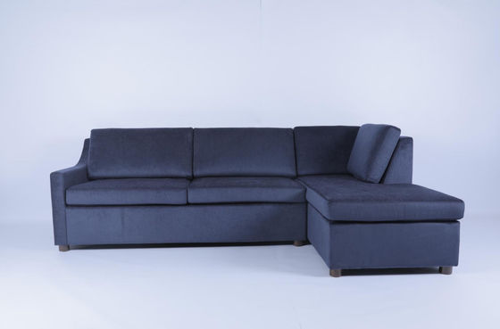 comprar Sofá moderno personalizado en sala de estar con tela de marco de madera Fabricación en línea