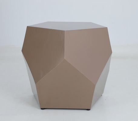 Forma irregular de la mesa de lado de la cama moderna