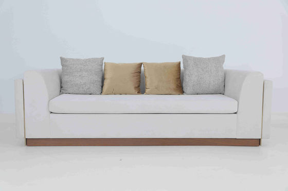 comprar Sofá de la sala de estar de madera tapizada a medida Luxo moderno Fabricación en línea