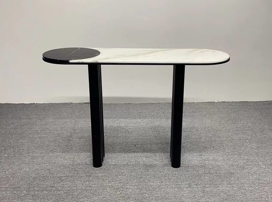 Un buen precio. Mesa de centro de encargo de la sala de estar con el marco metálico superior de mármol en línea
