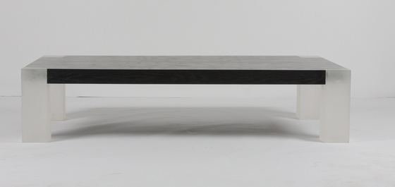 Un buen precio. Top sólido natural de la nuez de la mesa de centro de la sala de estar de las piernas del pedestal del lucite en línea