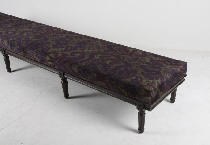 De madera sólido del estilo del vintage de la sala de estar del banco americano de Ottoman tapizada 1
