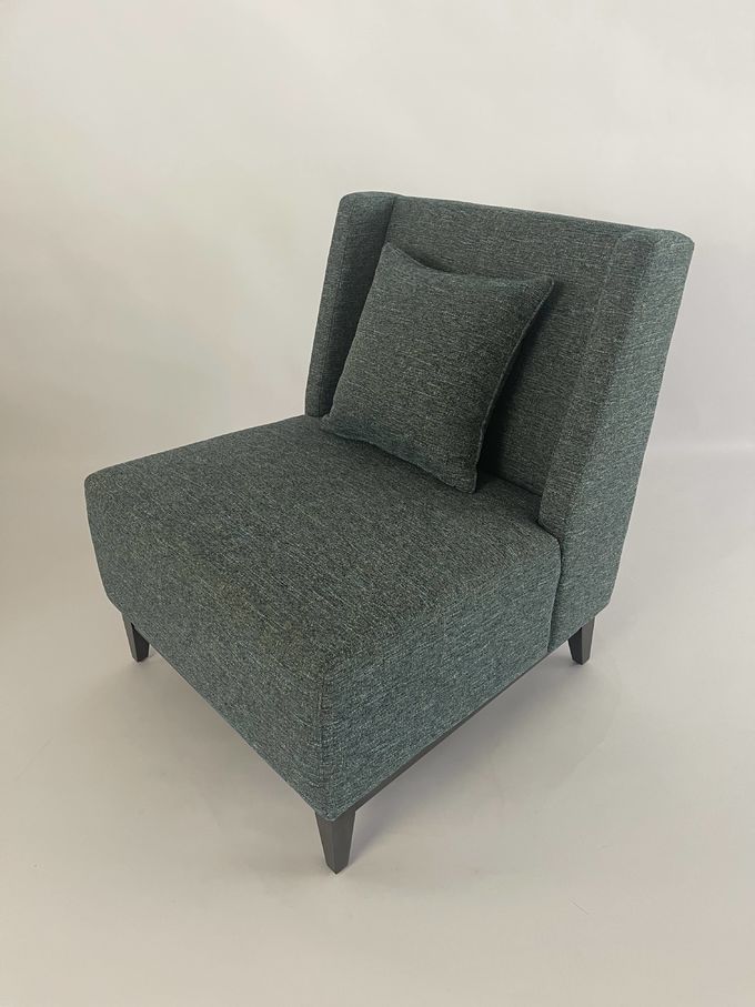 Sillón tapizado de lujo del pasillo con el amortiguador trasero 1